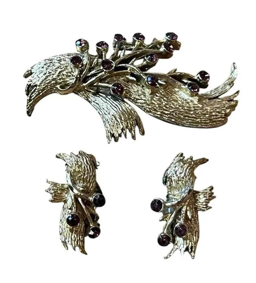 Vintage Purple Rhinestone Brooch & Earrings Set Clip On Gold Colored Stems